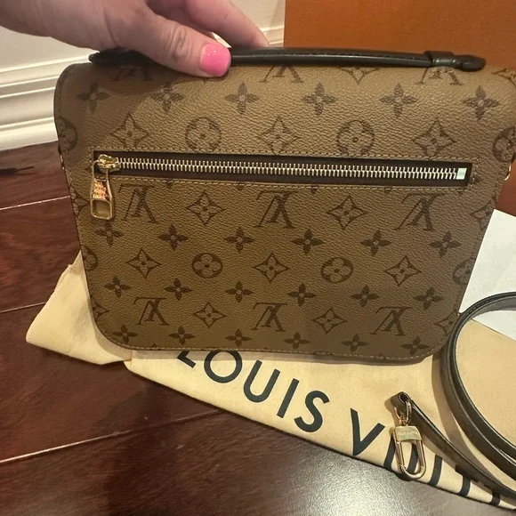 Louis Vuitton Two-Tone Monogram Crossbody Bag - Picture 6 of 9